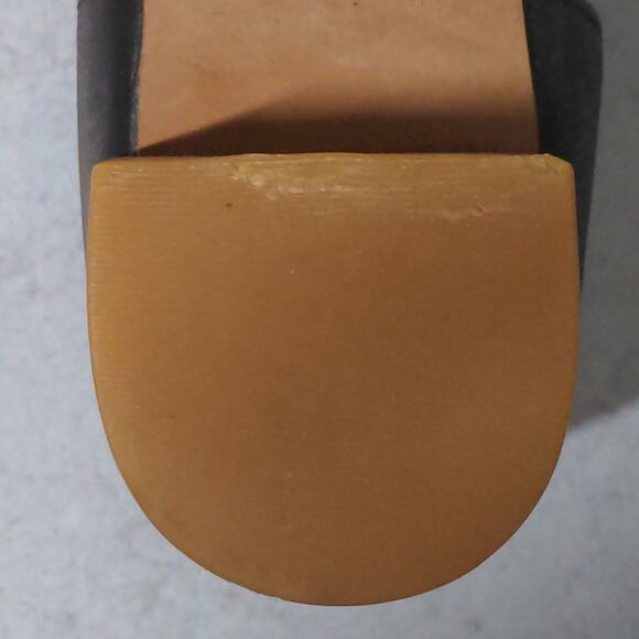 Madewell Black Lowcut Bootie – Size 6.5 – Minor Flaws - Picture 12 of 16